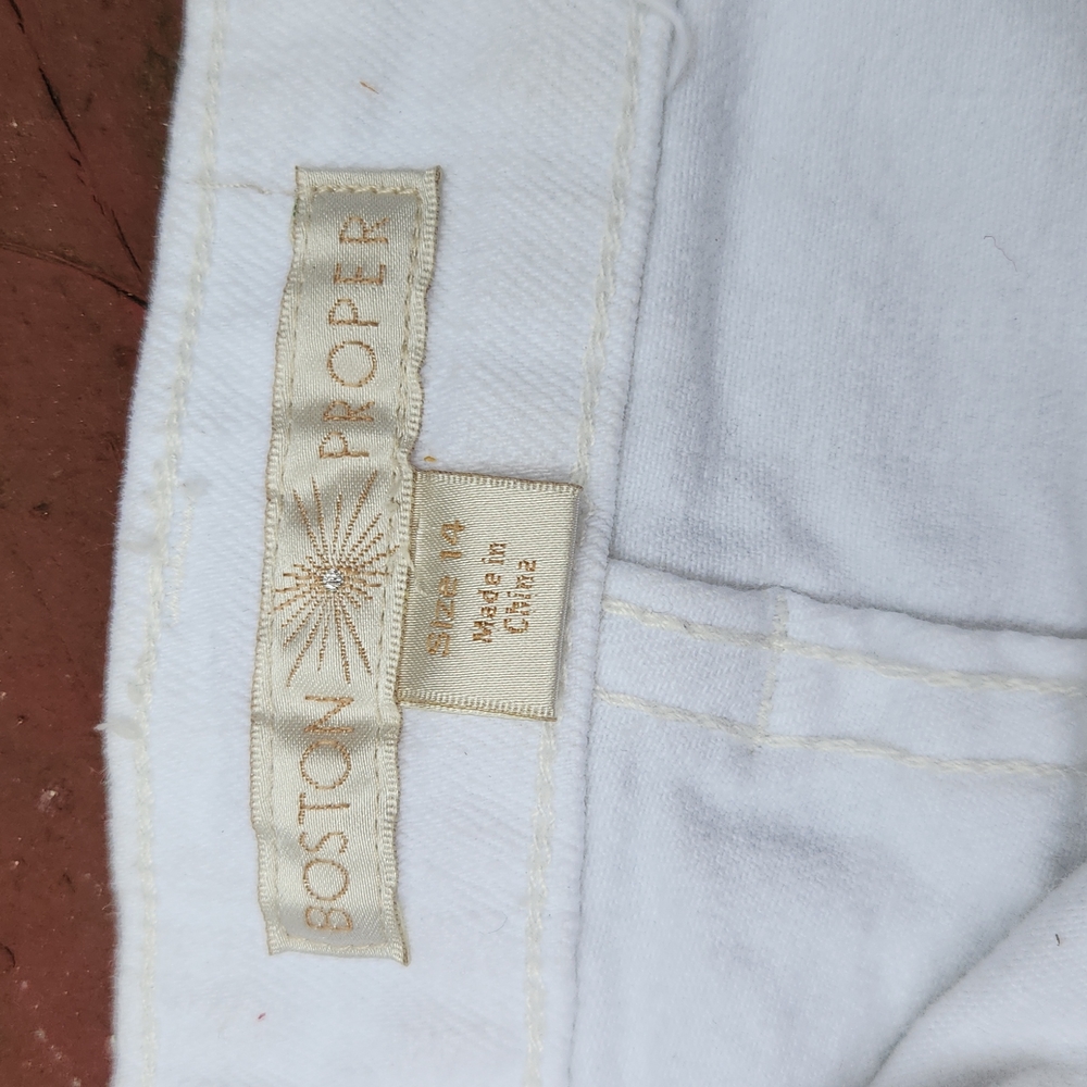 Boston Proper Shorts - Picture 4 of 7